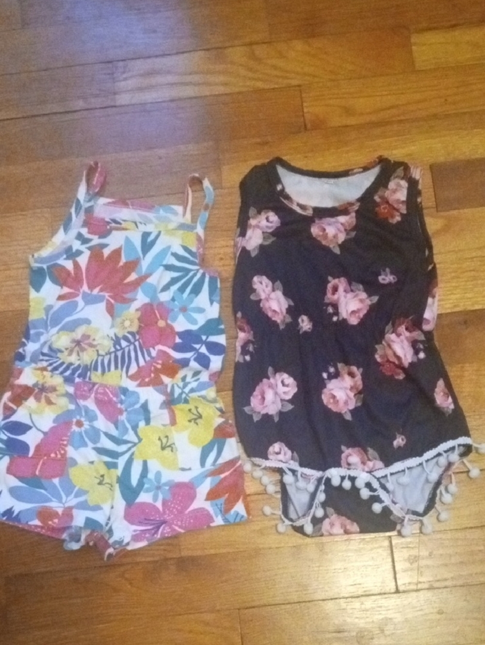 girl 18 month, set of 2 short rompers